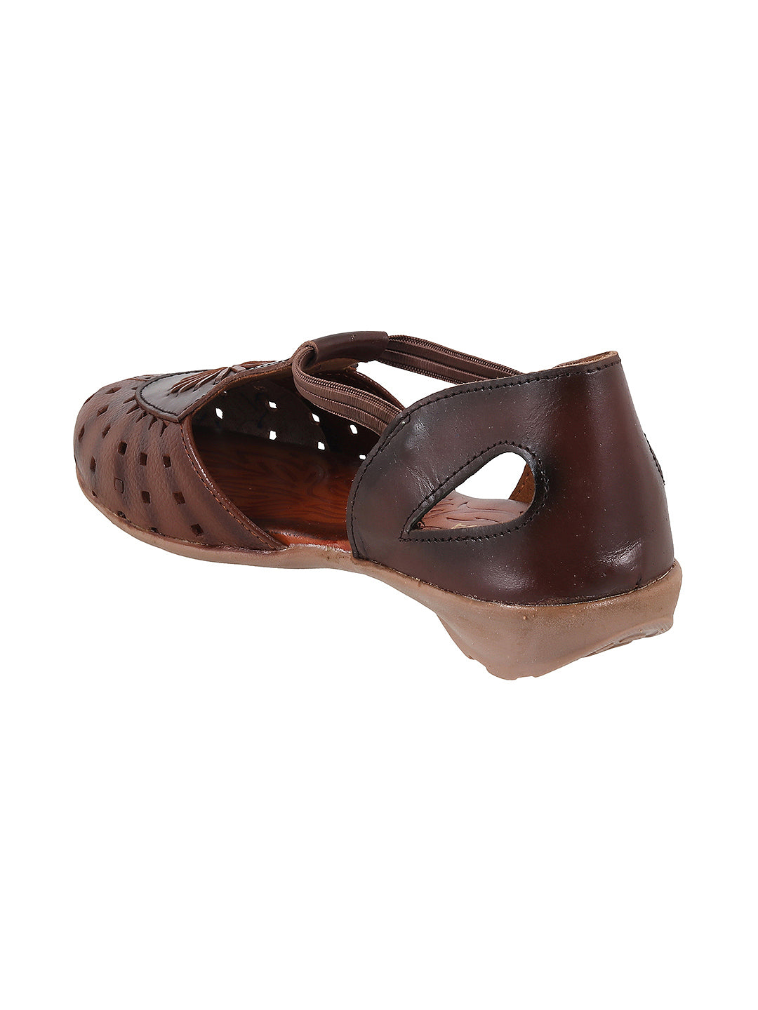 Modern Flat Close-Toe Everyday Sandal (1353)