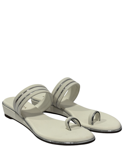 Ultimate Comfort Flat Casual Chappal For Women (1532)